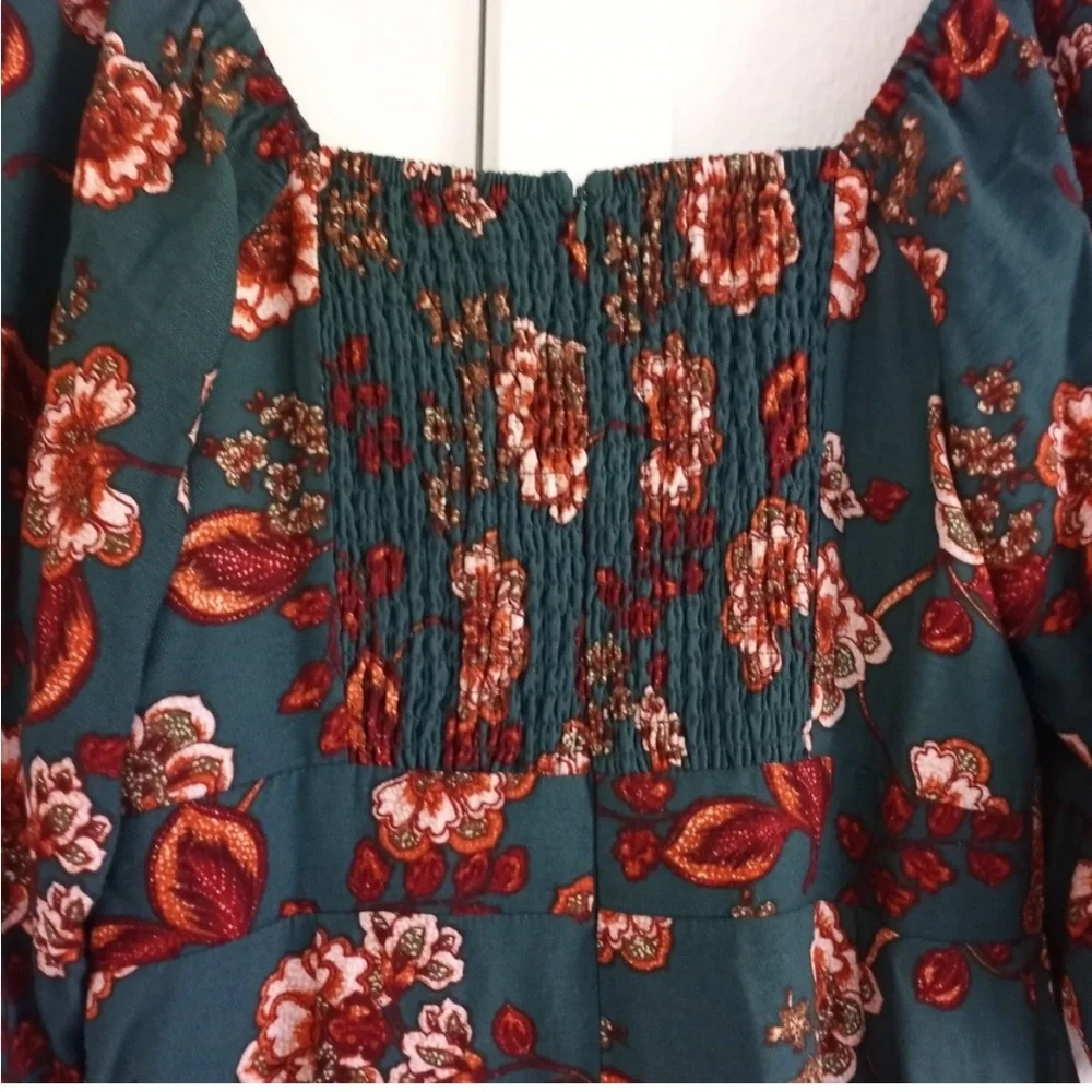 MINK PINK Olivia Midi Dress in Green. - Picture 13 of 13